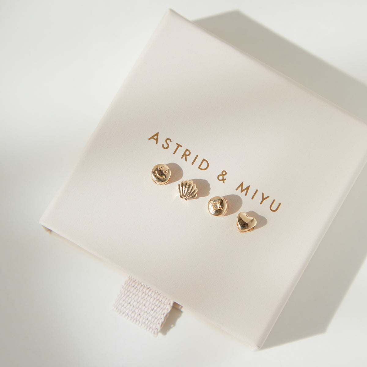 A&M Junior Collection - Heart Click Charm in 9k Gold - Click Charm - Astrid &amp; Miyu