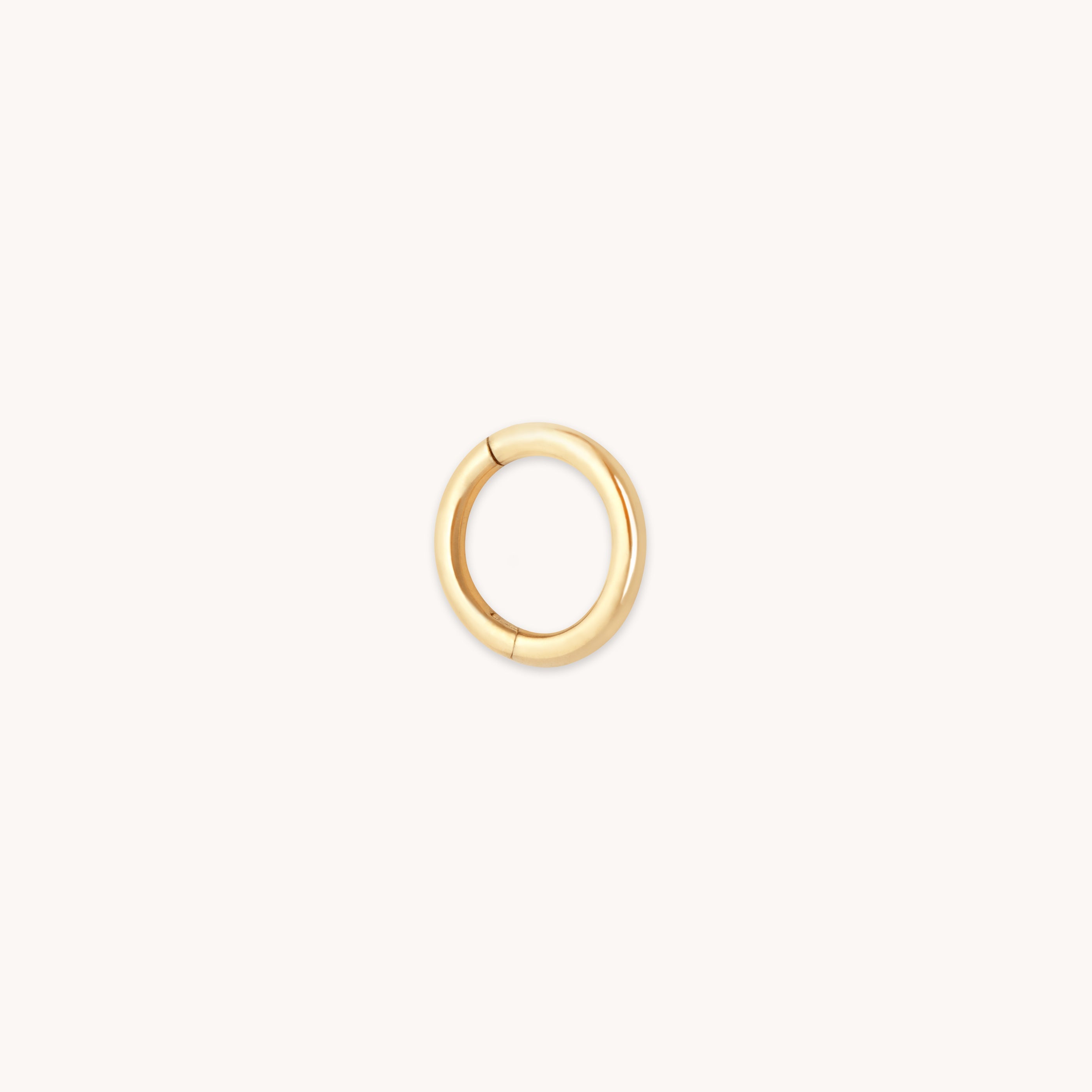 Seamless gold hot sale hoop earrings