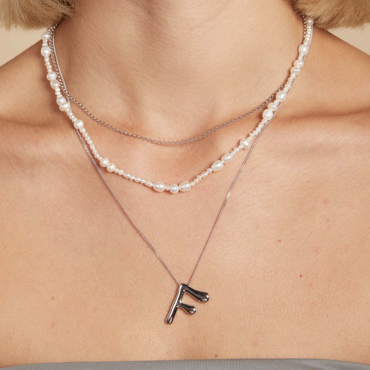 Initial Pendant Necklaces - F Initial Bold Pendant Necklace in Silver - Pendant Necklace - Astrid &amp; Miyu
