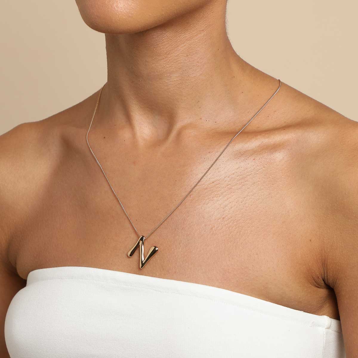 18k Gold Plated Jewellery - N Initial Bold Pendant Necklace in Gold - Pendant Necklace - Astrid &amp; Miyu