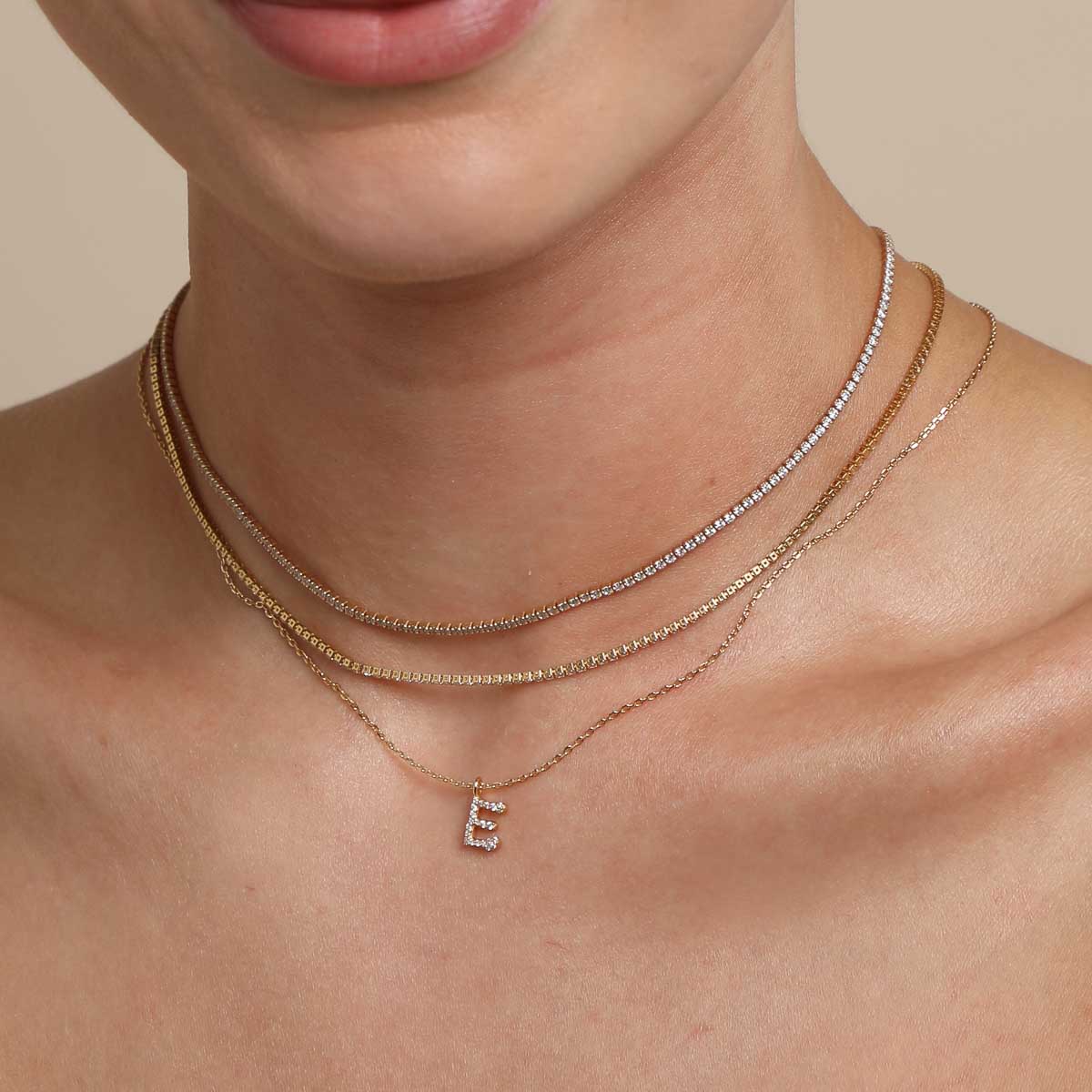 18k Gold Plated Jewellery - E Initial Pavé Pendant Necklace in Gold - Pendant Necklace - Astrid &amp; Miyu