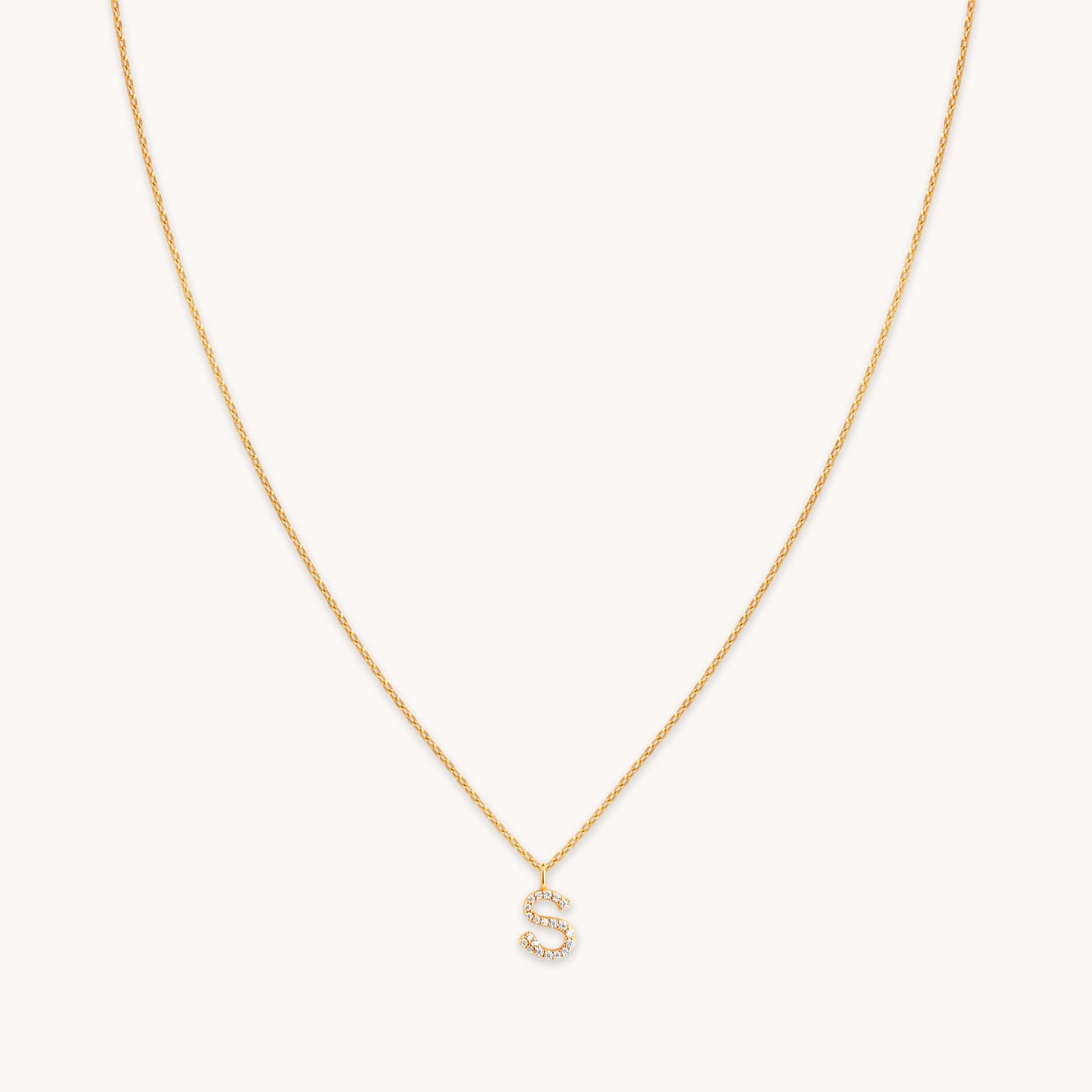 18k Gold Plated Jewellery - S Initial Pavé Pendant Necklace in Gold - Pendant Necklace - Astrid &amp; Miyu