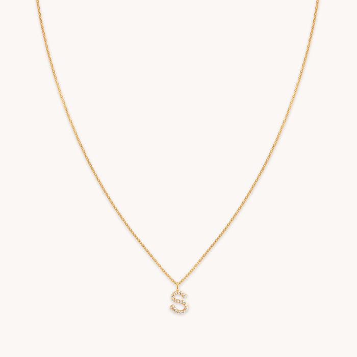 18k Gold Plated Jewellery - S Initial Pavé Pendant Necklace in Gold - Pendant Necklace - Astrid &amp; Miyu