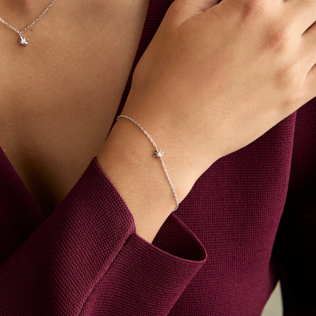 Shooting Star Pendant Bracelet in Silver