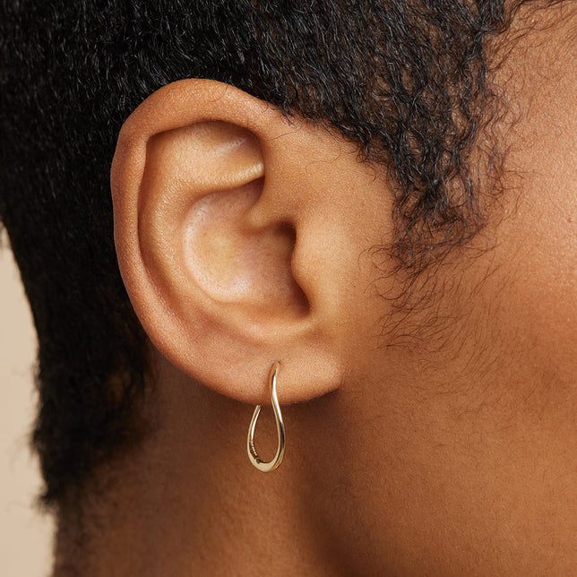 Infinite Hoops in Solid Gold