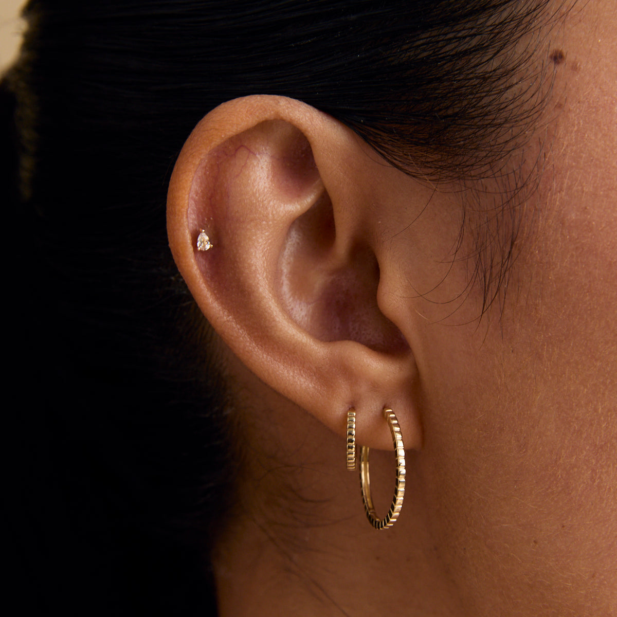 April White Topaz - Topaz Pear Piercing Stud in Solid Gold - Piercing Stud - Astrid &amp; Miyu