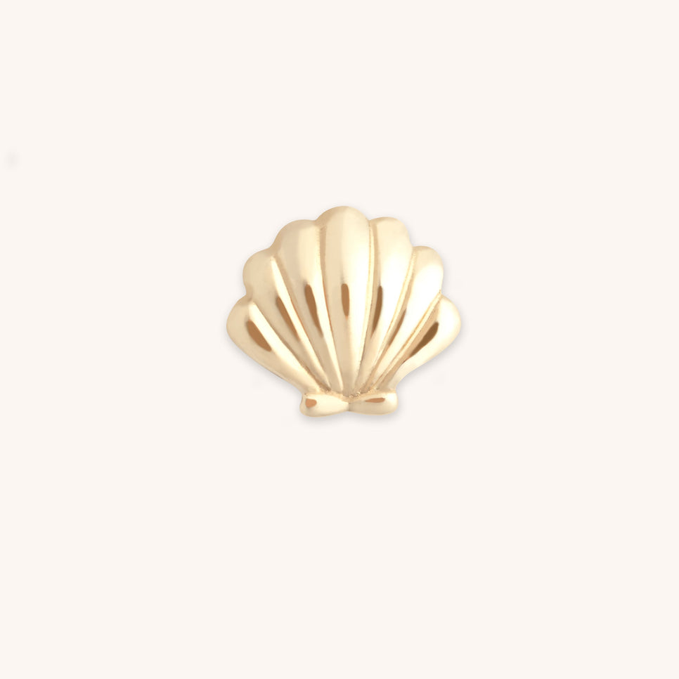 A&M Junior Collection - Shell Click Charm in 9k Gold - Click Charm - Astrid &amp; Miyu