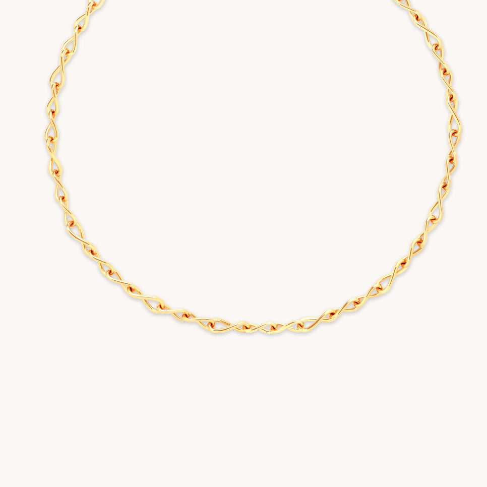 Infinite Slim Chain Necklace in Gold
