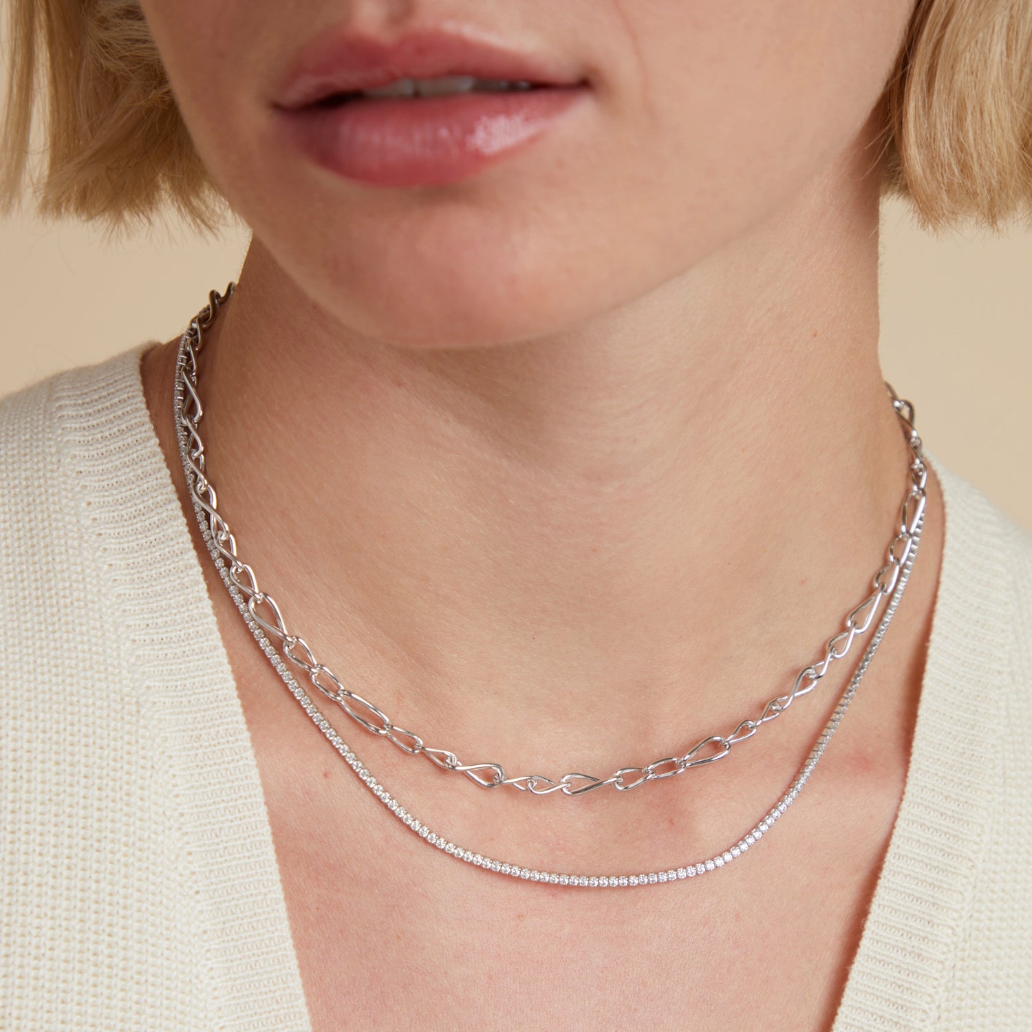 Infinite Slim Chain Necklace in Silver