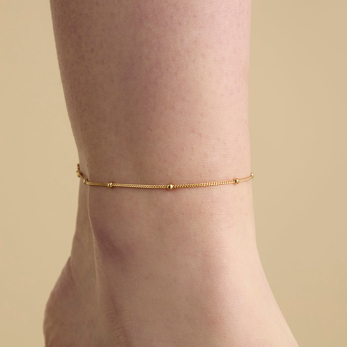 Essential Beaded Chain Anklet in Gold