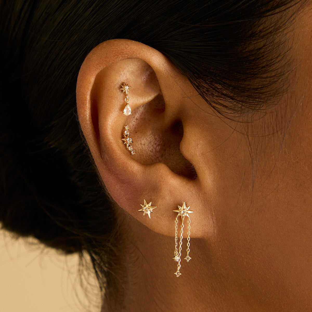 Flat Back Labret Studs - Star Curved Piercing Stud in Solid Gold - Piercing Studs - Astrid &amp; Miyu