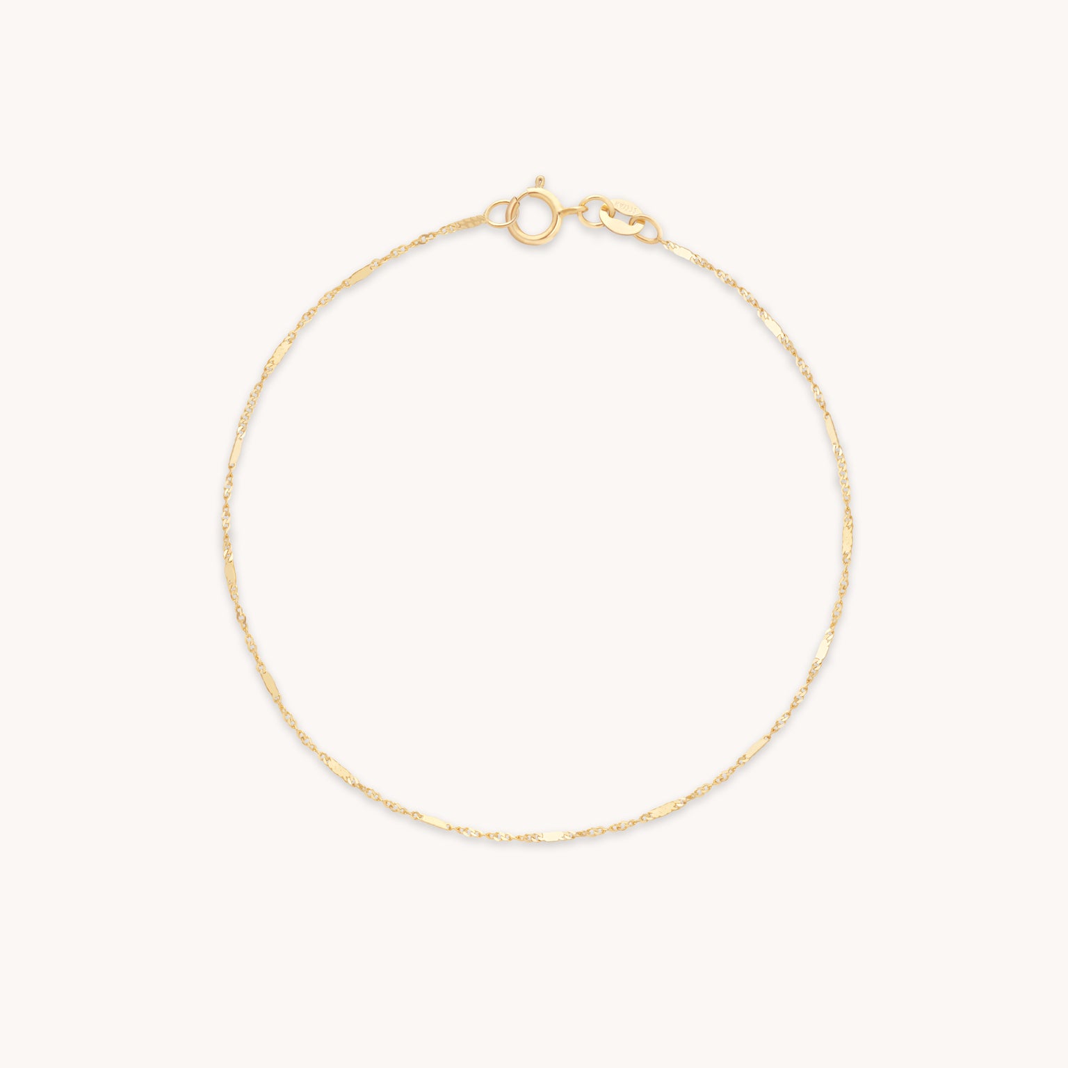 Astrid Story Chain Bracelet in Solid Gold