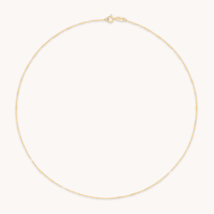 Astrid Story Chain Necklace in Solid Gold