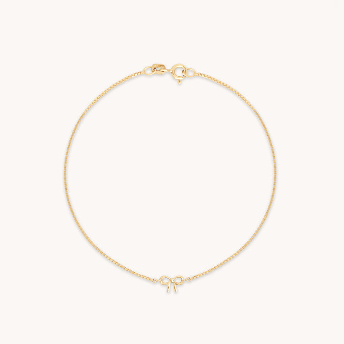 Bow Charm Bracelet in 9k Gold