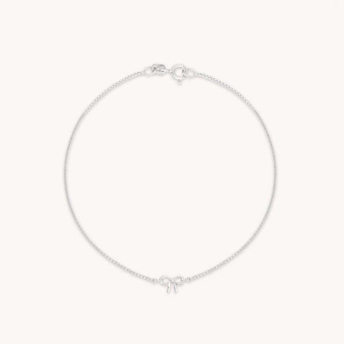 Bow Charm Bracelet in 9k White Gold