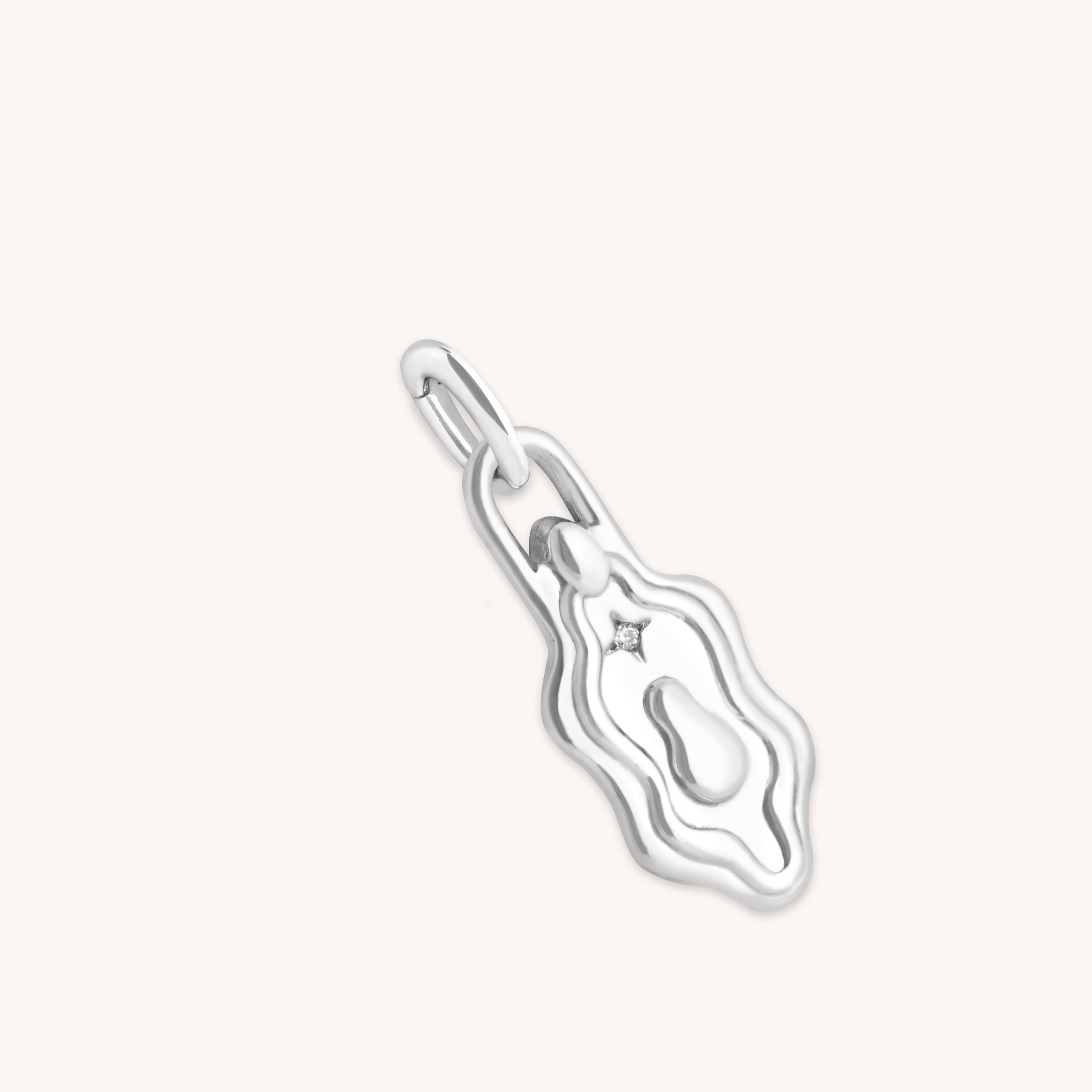 A&M x Hertility Vulva Charm in Silver