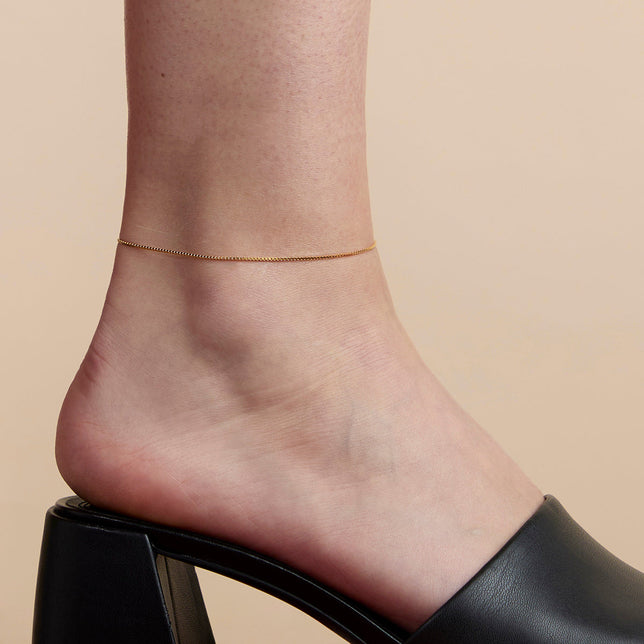 Essential Box Chain Anklet in Gold