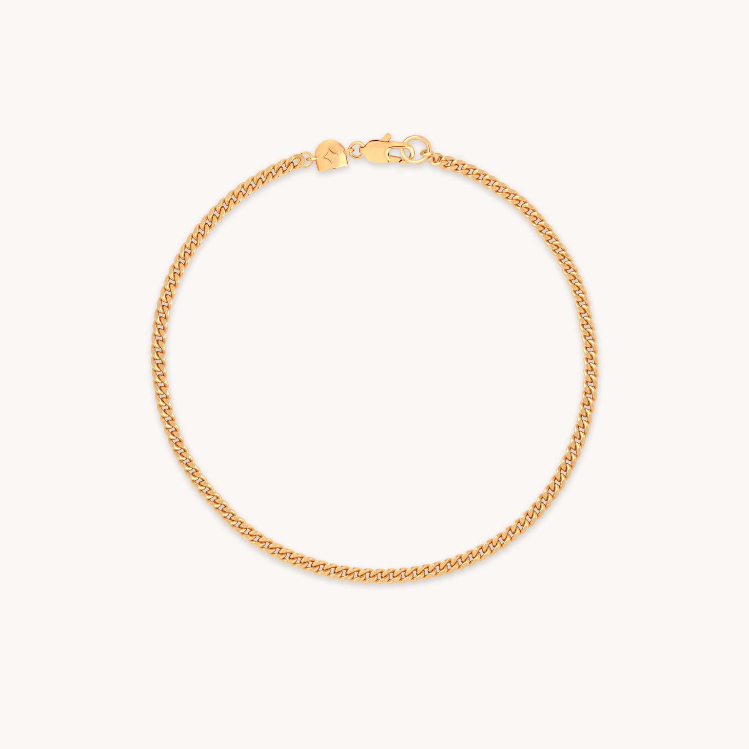 Essential Curb Chain Bracelet in Gold