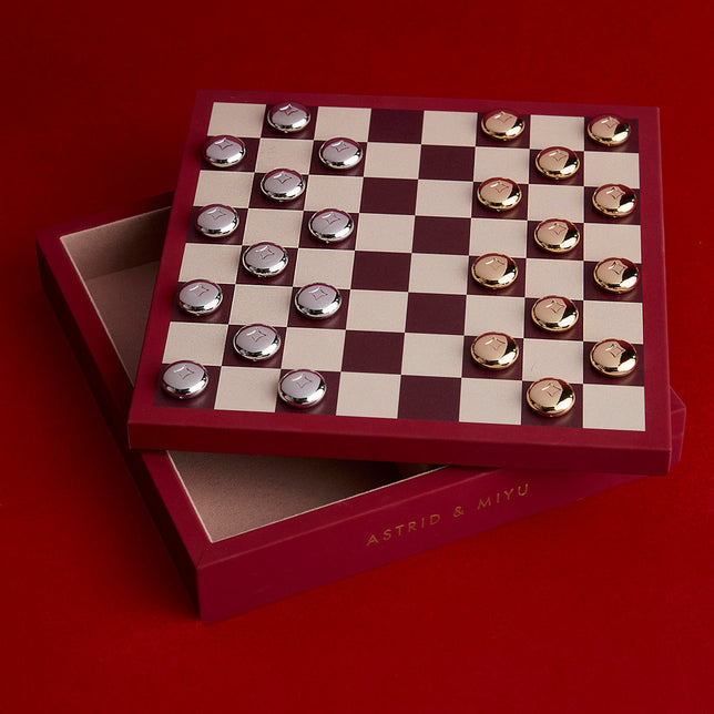 Checkers by Astrid & Miyu