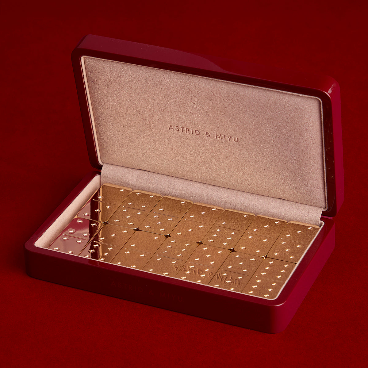 Domino Tiles by Astrid & Miyu