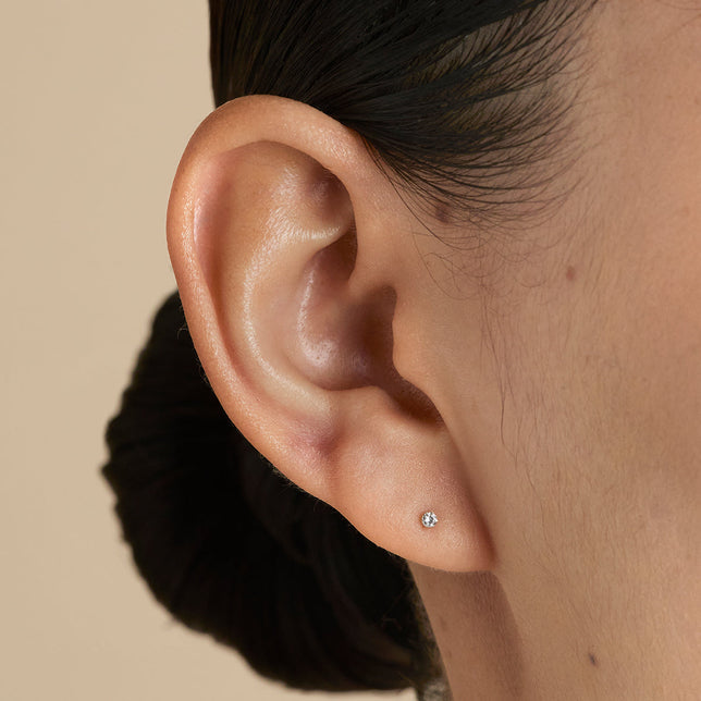Floating Diamond Small Piercing Stud in Solid Gold-Astrid &amp; Miyu