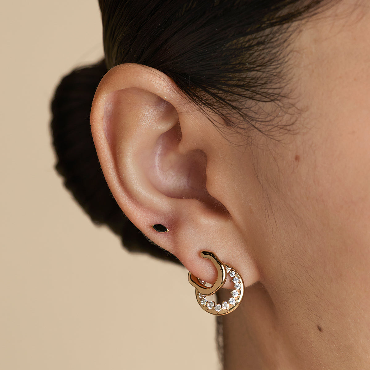 Black Crystal Marquise Titanium Piercing Stud in Gold-Astrid &amp; Miyu