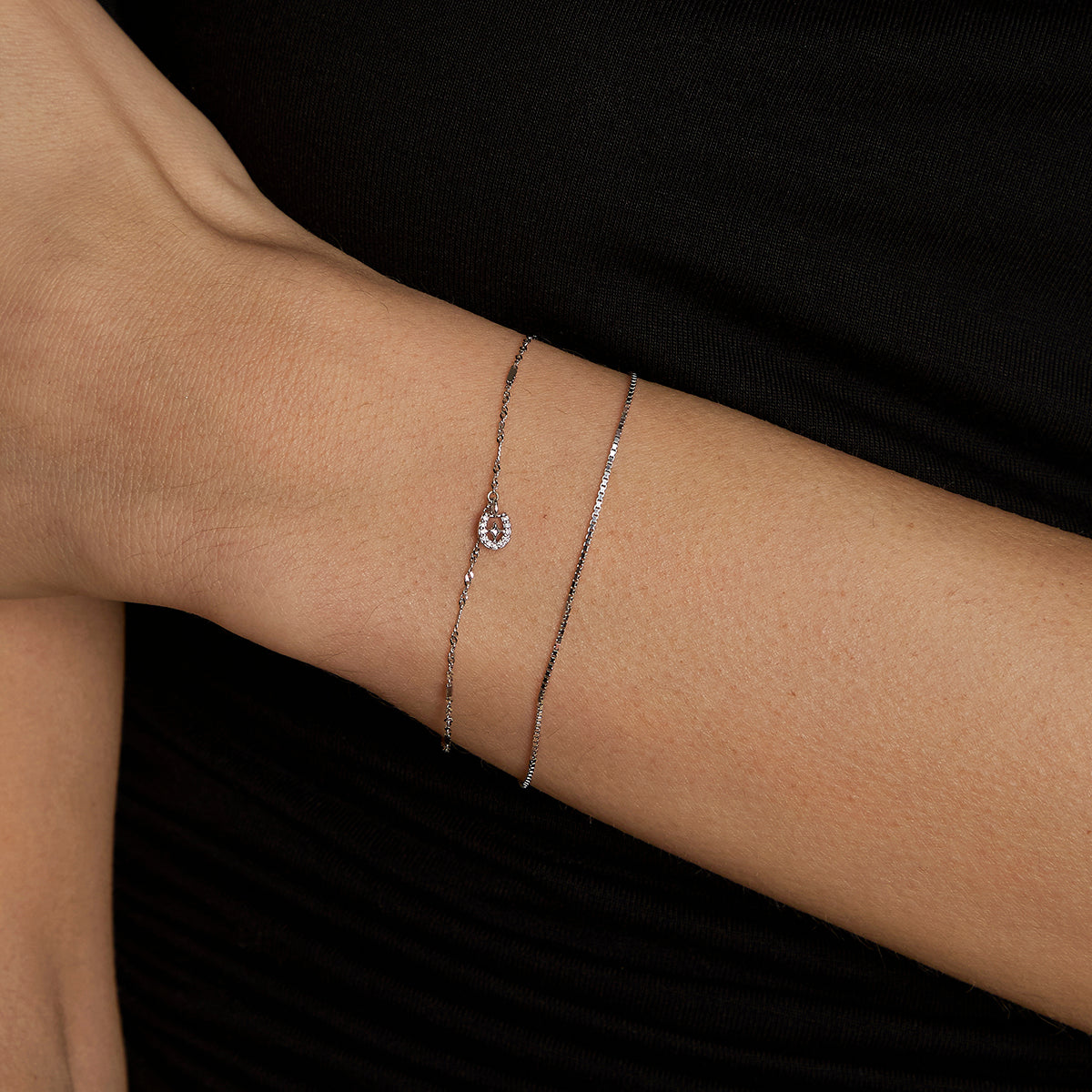 Diamond Pavé Horseshoe Charm 9k White Gold-Astrid &amp; Miyu