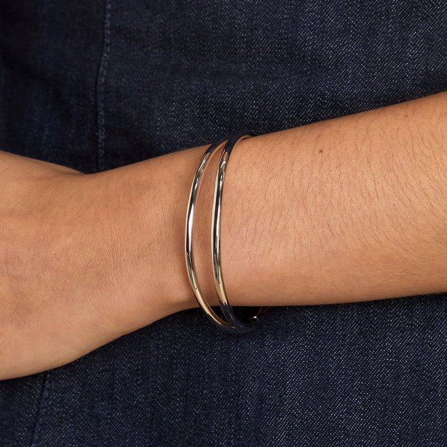 Crossover Illusion Bangle in Silver