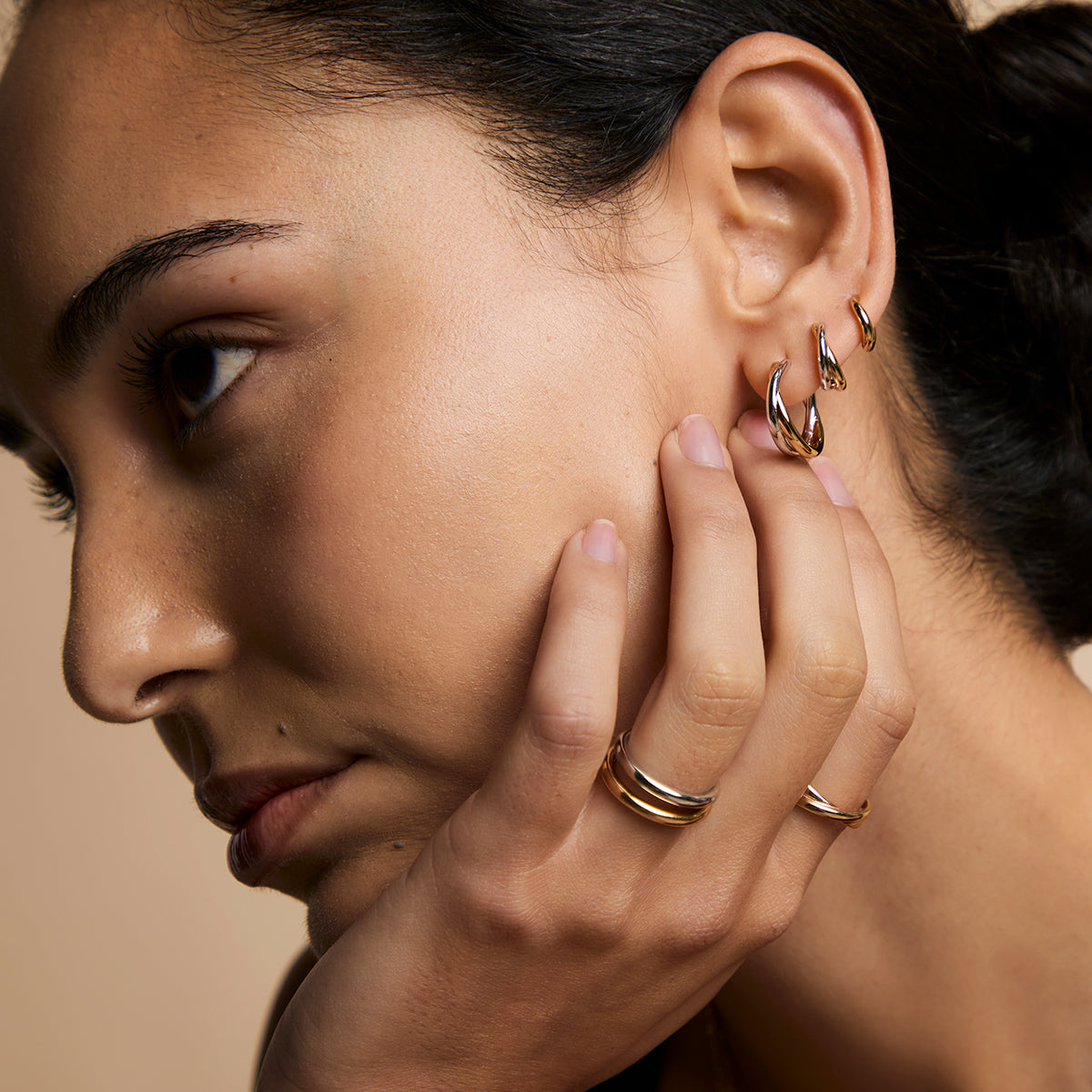 Crossover Illusion Huggies in Mixed Metal