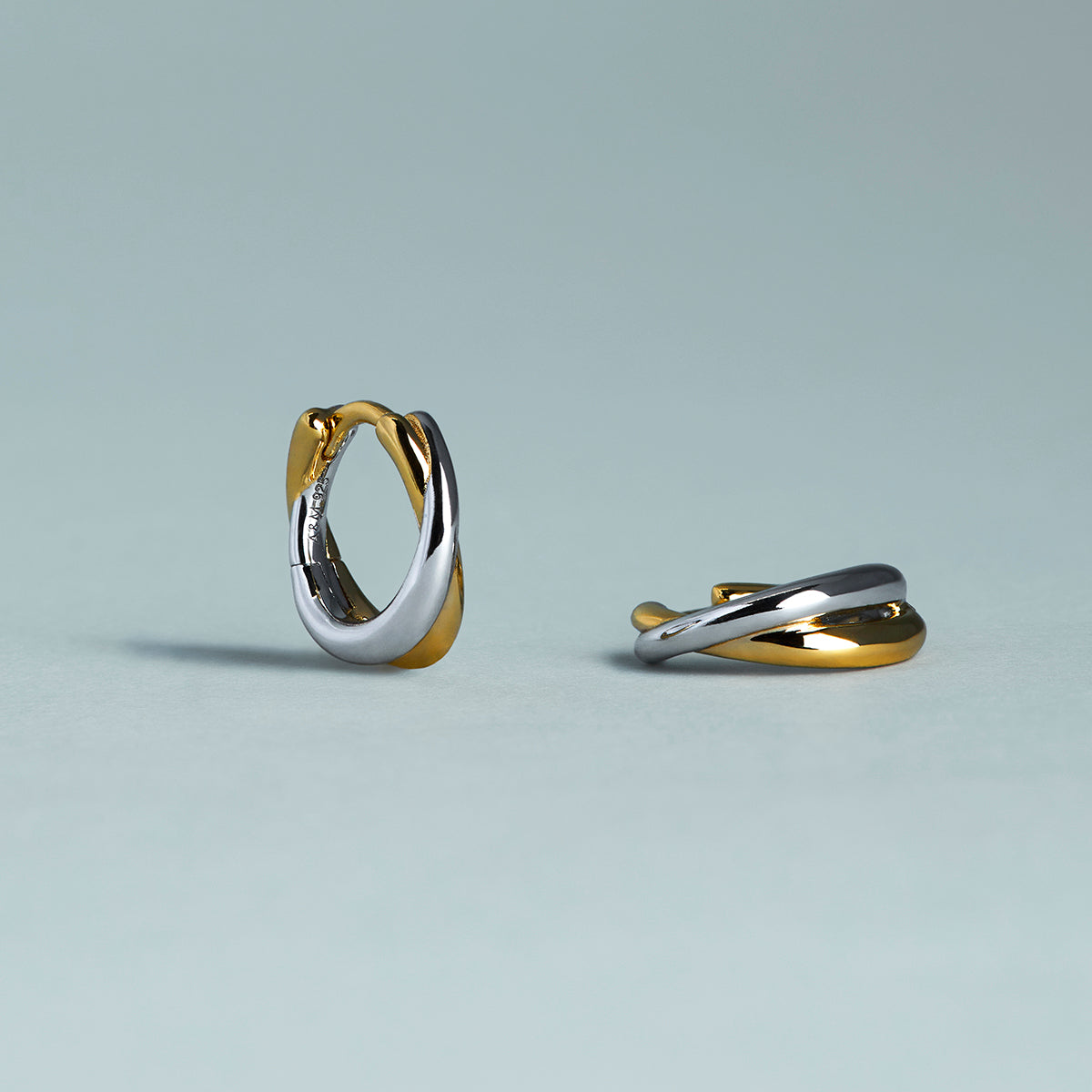 Crossover Illusion Huggies in Mixed Metal