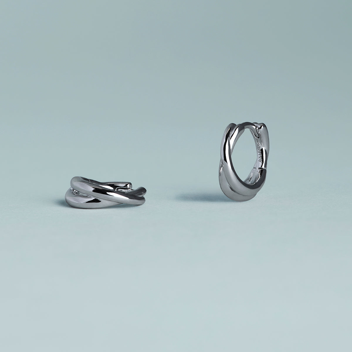 Crossover Illusion Huggies in Silver