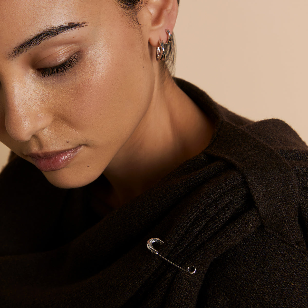 Charm Pin Brooch in Silver-Astrid &amp; Miyu