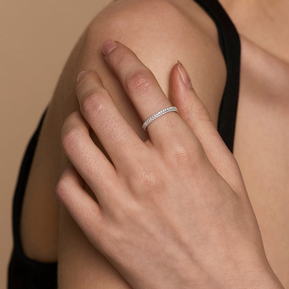 Pavé Essential Band Ring in Silver