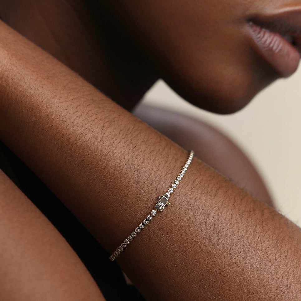 Lab Diamond Tennis Chain Bracelet in Solid Gold-Astrid &amp; Miyu