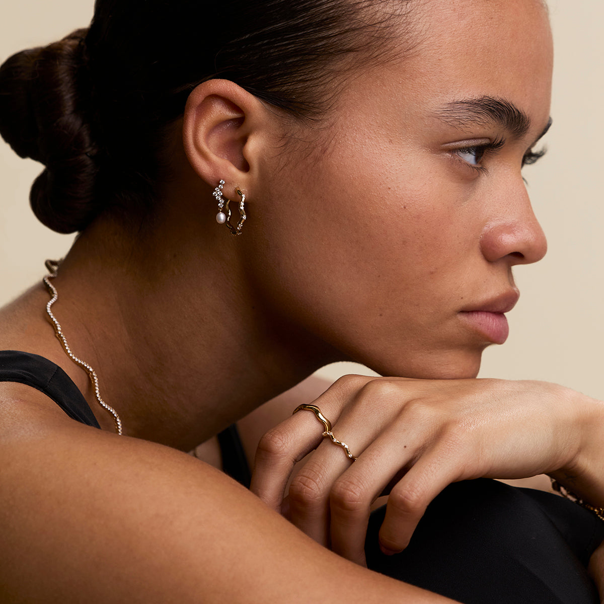 Scalloped Crystal Medium Hoops in Gold-Astrid &amp; Miyu