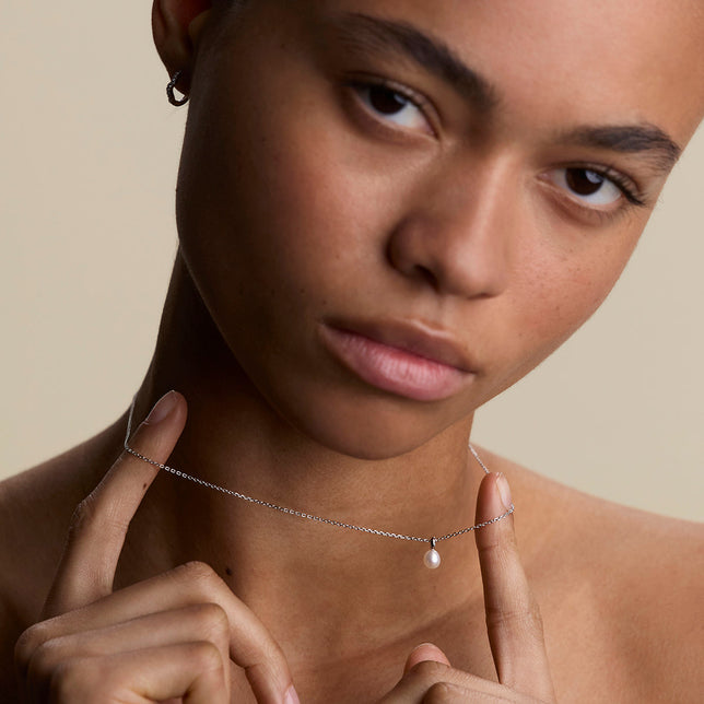 Pearl Pendant Necklace in Silver-Astrid & Miyu