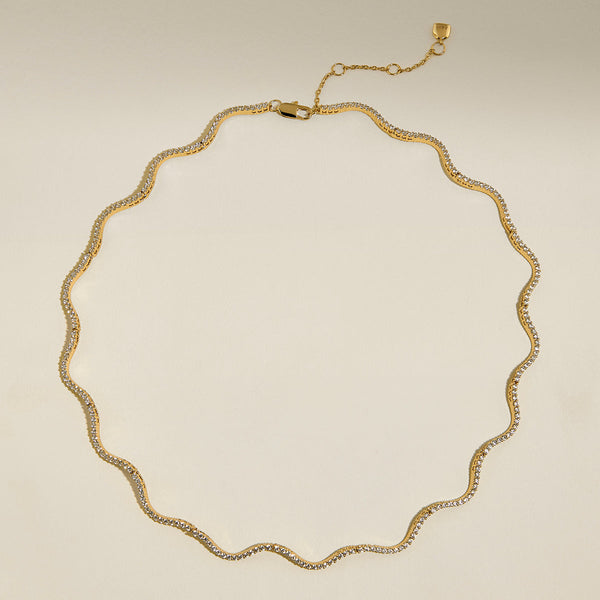 Scalloped Tennis Chain Necklace in Gold-Astrid &amp; Miyu