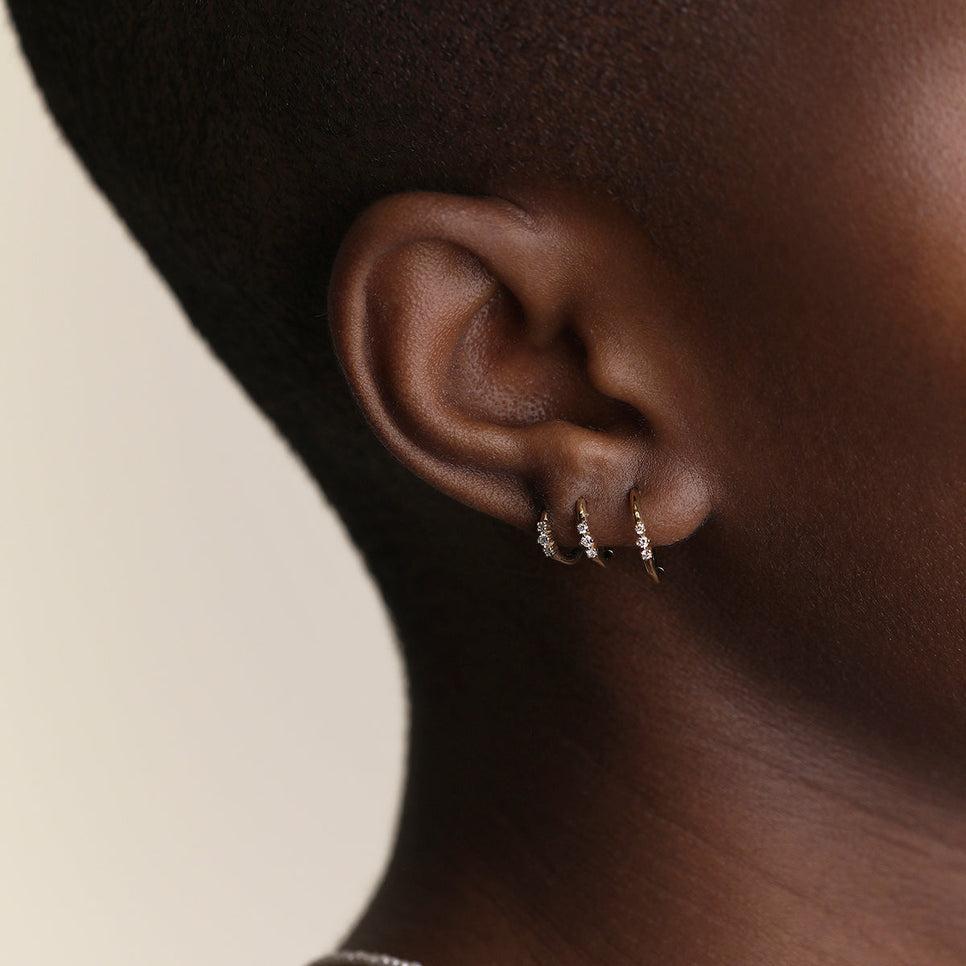 Diamond Triology Seamless Piercing Hoop in Solid Gold-Astrid &amp; Miyu