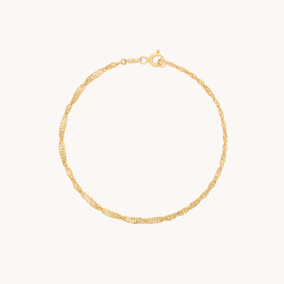 Bold Astrid Chain Bracelet in Solid Gold