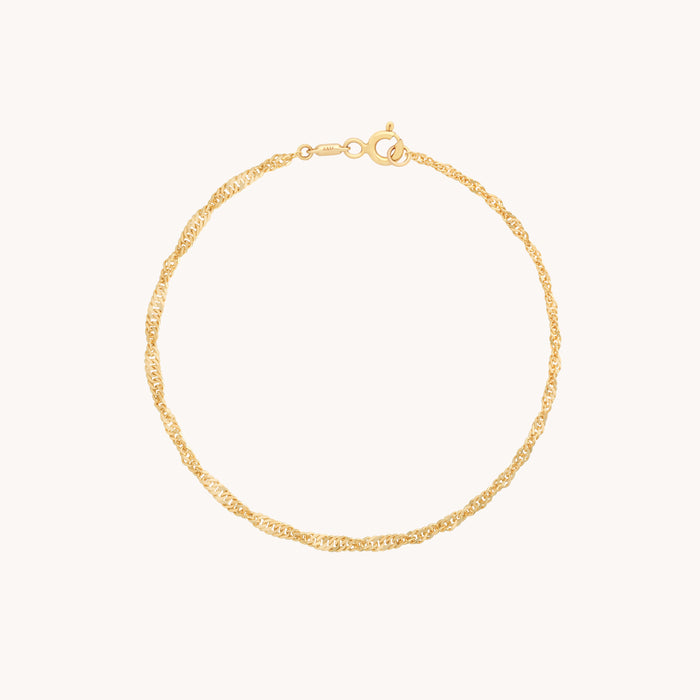 Bold Astrid Chain Bracelet in Solid Gold