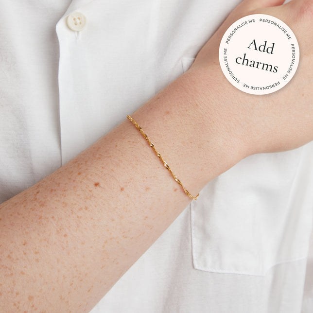 Bold Astrid Chain Bracelet in Solid Gold