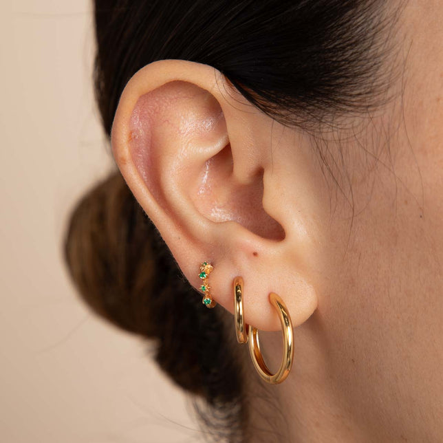 Cosmic Star Emerald Hoop 6.5mm in Gold