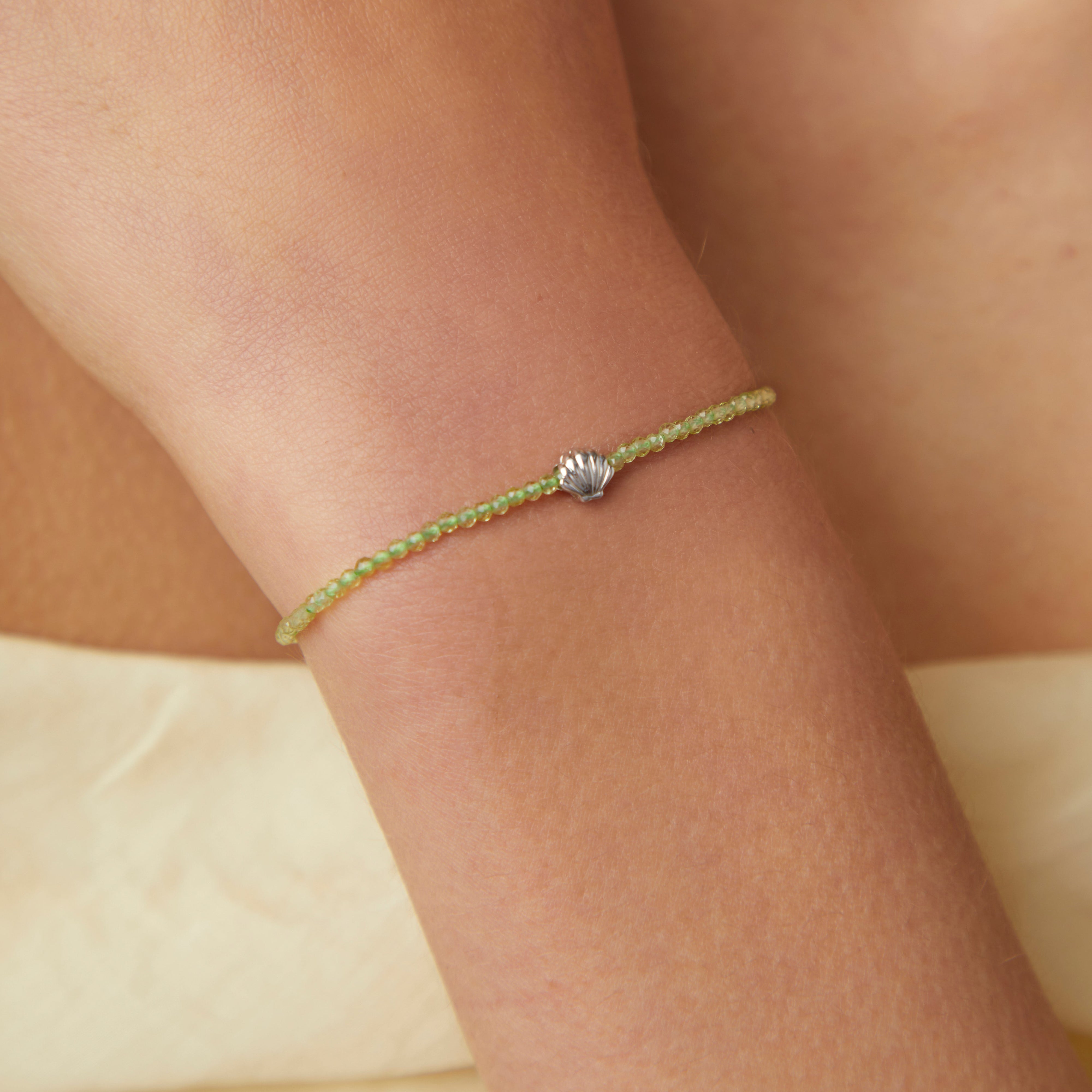 Click Charms - Shell Click Charm in 9k White Gold - Click Charm - Astrid &amp; Miyu