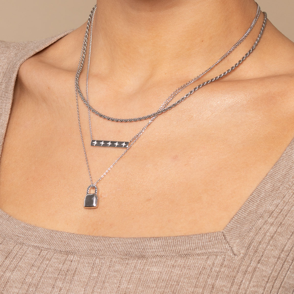 Padlock Pendant Necklace in Silver