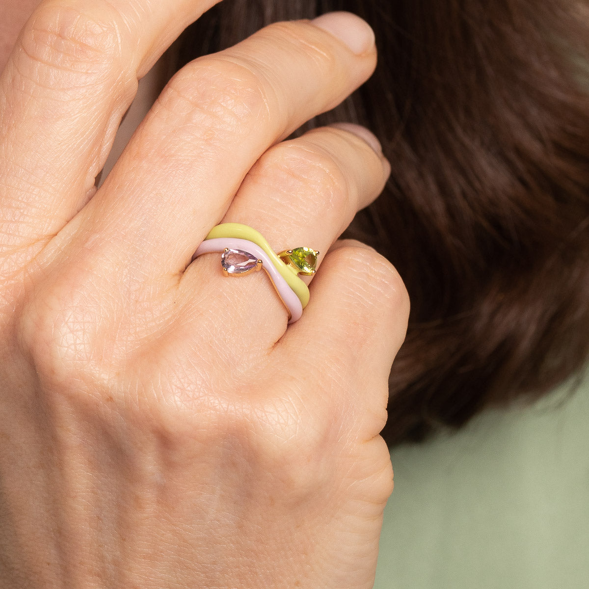 Amethyst Enamel Wave Ring in Gold