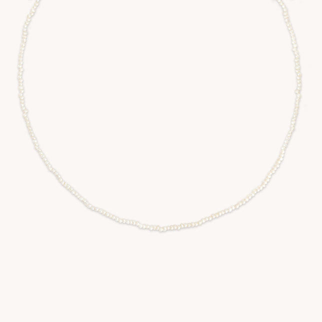 Radiant Pearl Necklace in Gold