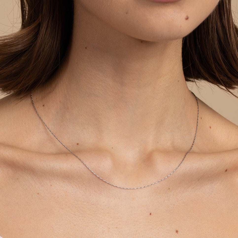 Marylebone Chain Necklace in 9k White Gold