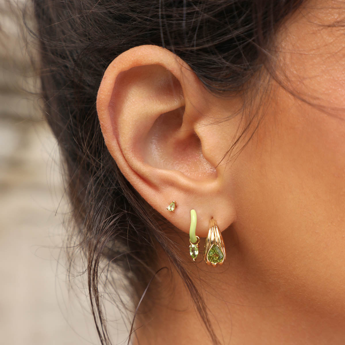 Olivine Wave Dome Hoops in Gold