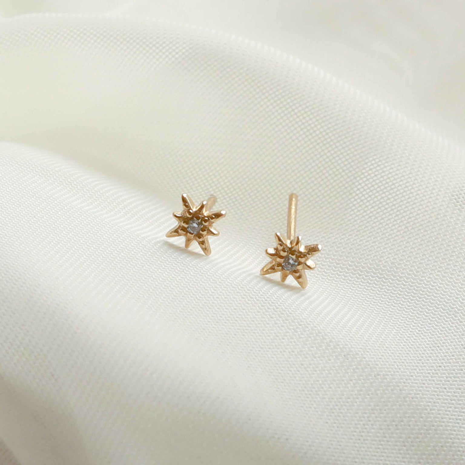 Twilight Star Stud Earrings in Gold