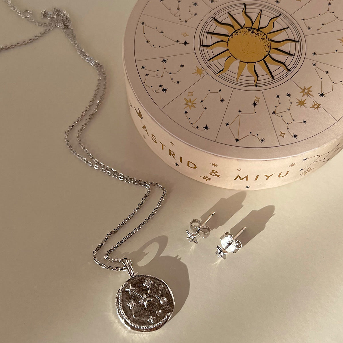 Zodiac Gift Set in Silver